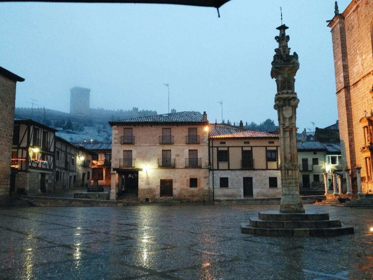 Alojamientos Palacete Penaranda de Duero Εξωτερικό φωτογραφία